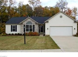 3921 Bosworth Dr, Akron, OH 44321