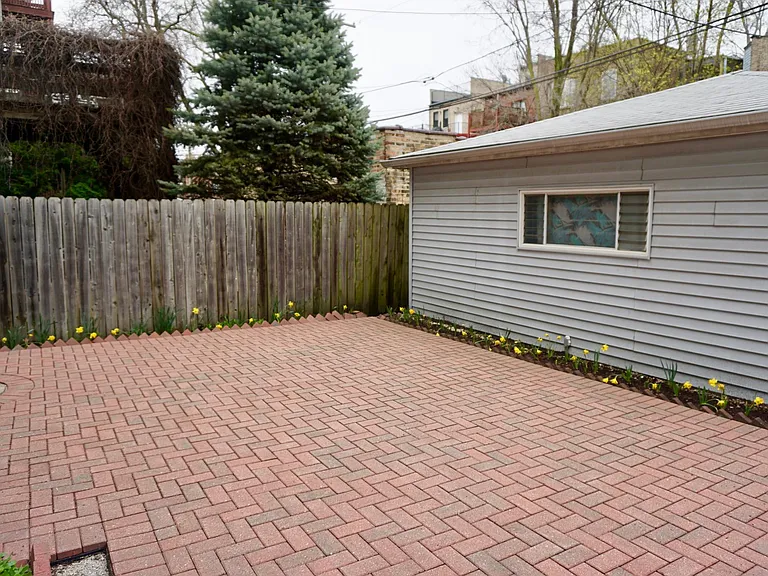 1525 W Ardmore Ave #1 — Photo 10