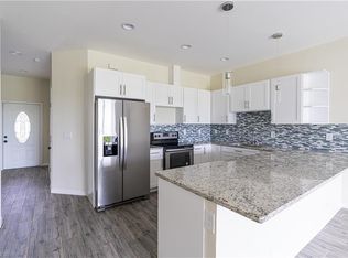 385 Pennfield Ave, Lehigh Acres, FL 33974