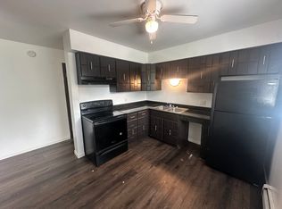 710 E 72nd Ave #1B, Merrillville, IN 46410