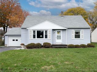 220 Hoover Dr, Syracuse, NY 13205