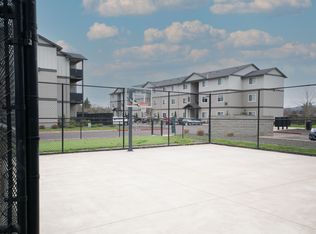 2400 S 12th St APT A304, Lebanon, OR