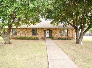 1501 Ridge Ct, Midlothian, TX 76065