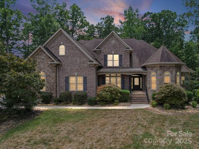 3925 Hounslow Ln, Harrisburg, NC, 28075