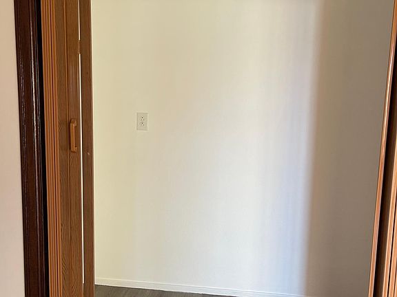 Foyer storage