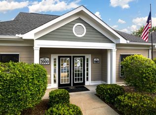 140 N Davis Rd #1030, Lagrange, GA 30241