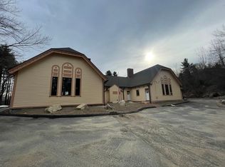 352 Manchaug Rd, Sutton, MA 01590