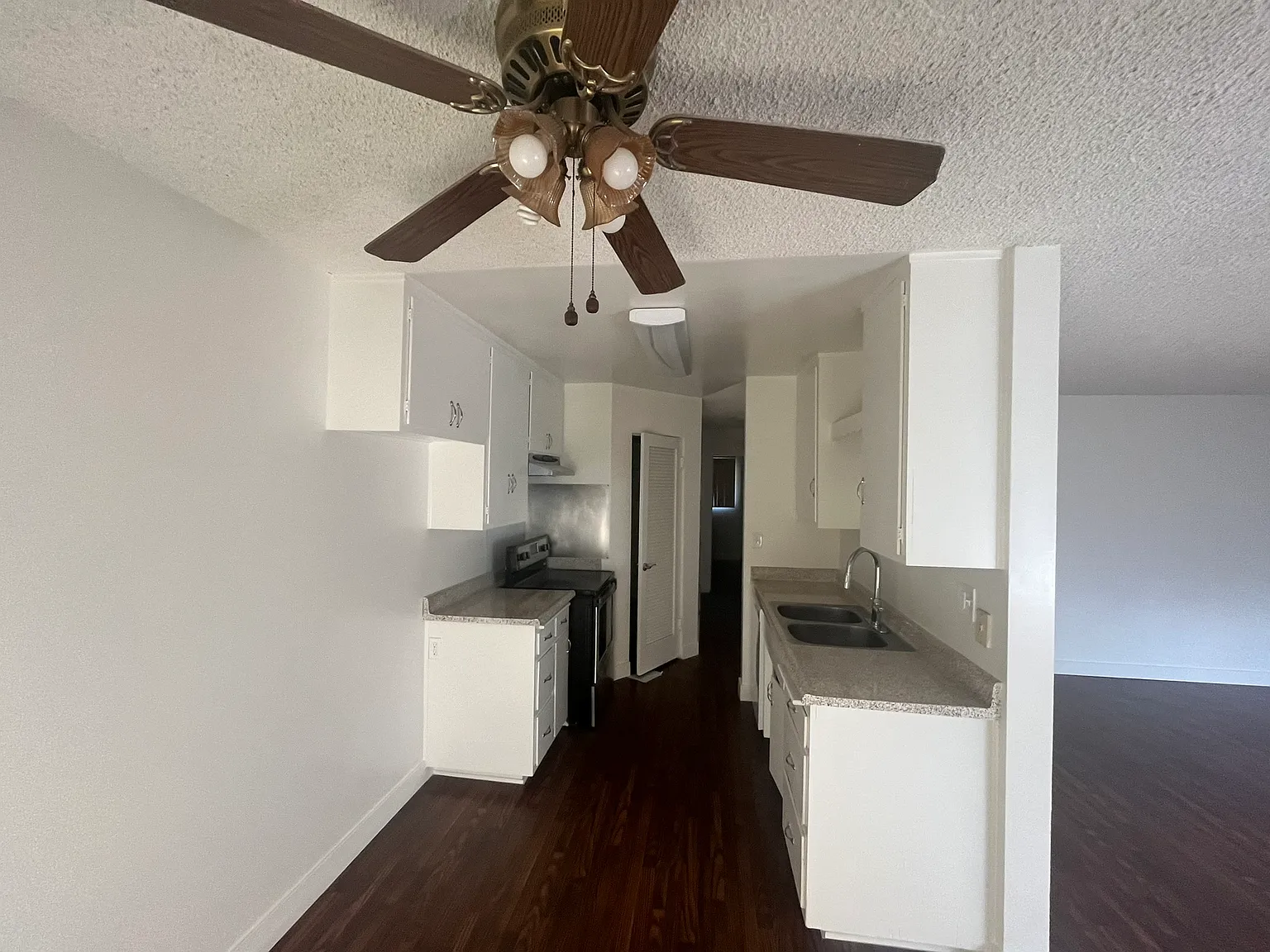 2 bed, $1,850 — Photo 4