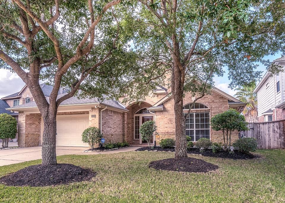 1st image of 3314 Long Briar Ln