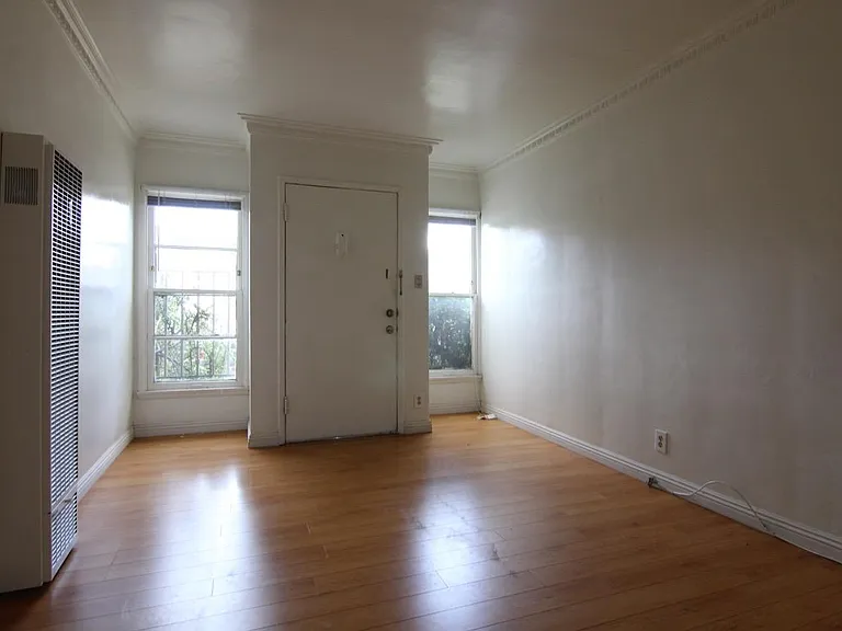1410 N Kenmore Ave #1 — Photo 8