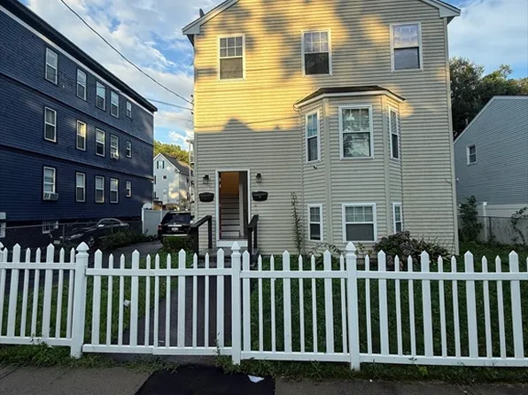 14-16 Jacob St, Dorchester Center, MA 02124