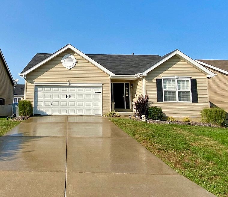 2nd image of 507 Wycombe Dr