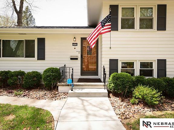 3rd image of 5020 S 81st St