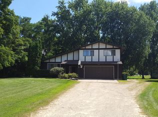 4481 Rustic Dr, Madison, WI 53718