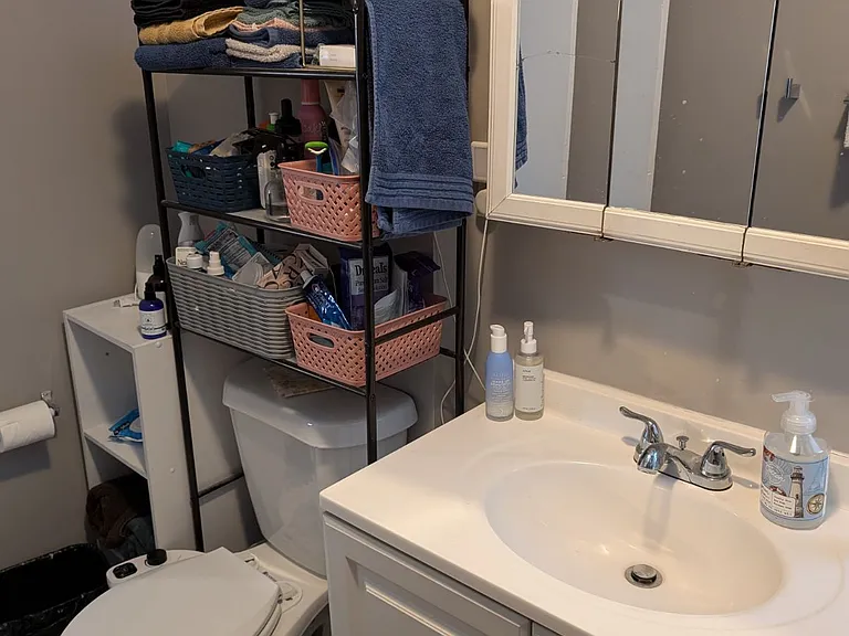 237 Barton St #2 — Photo 5