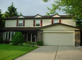 41 E North Ave, Lake Forest, IL 60045