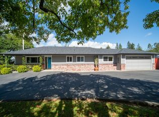 625 Sparkes Rd, Sebastopol, CA 95472