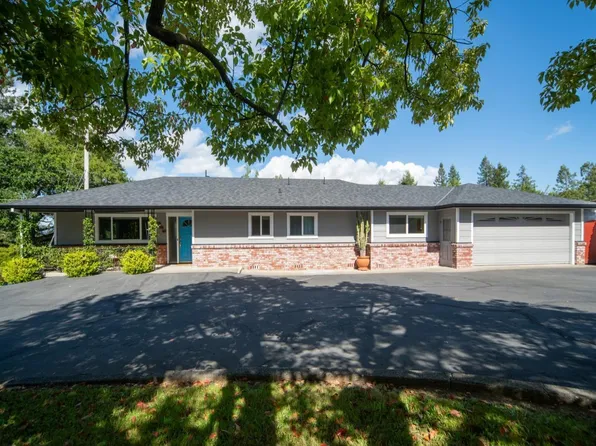 625 Sparkes Road, Sebastopol, CA 95472