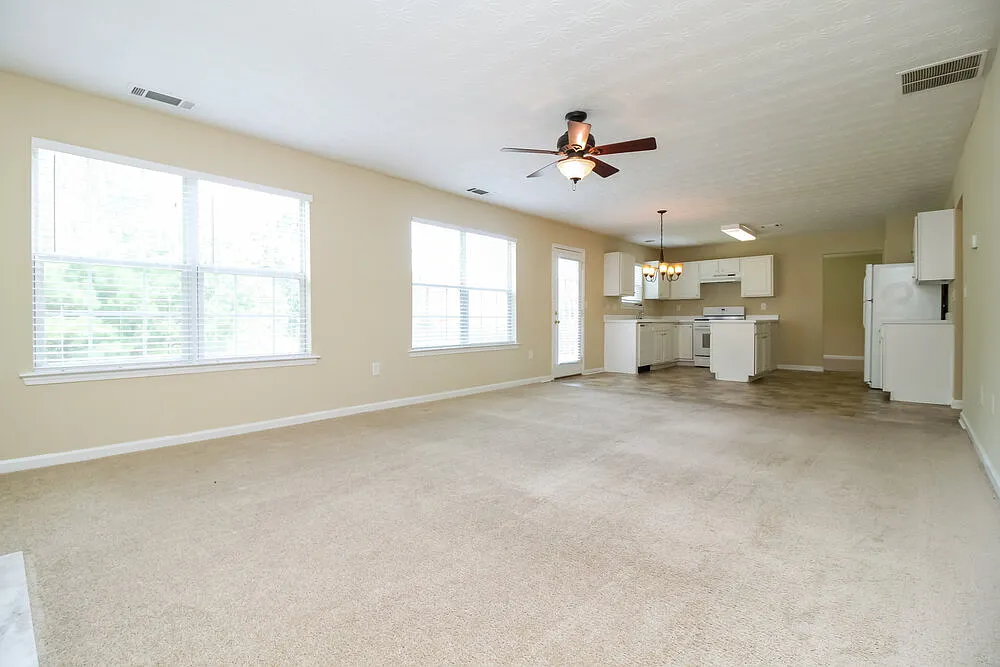 Building Photo - 4065 Crescent Walk Ln
