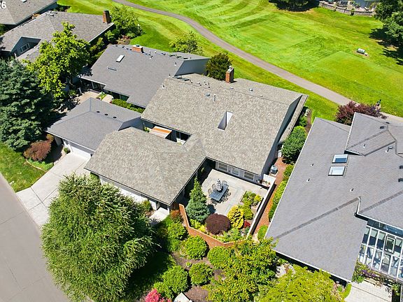 4th image of 7310 SW Arbor Lake Dr
