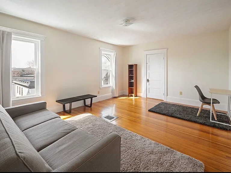 9 Sanborn Ave #3 — Photo 5