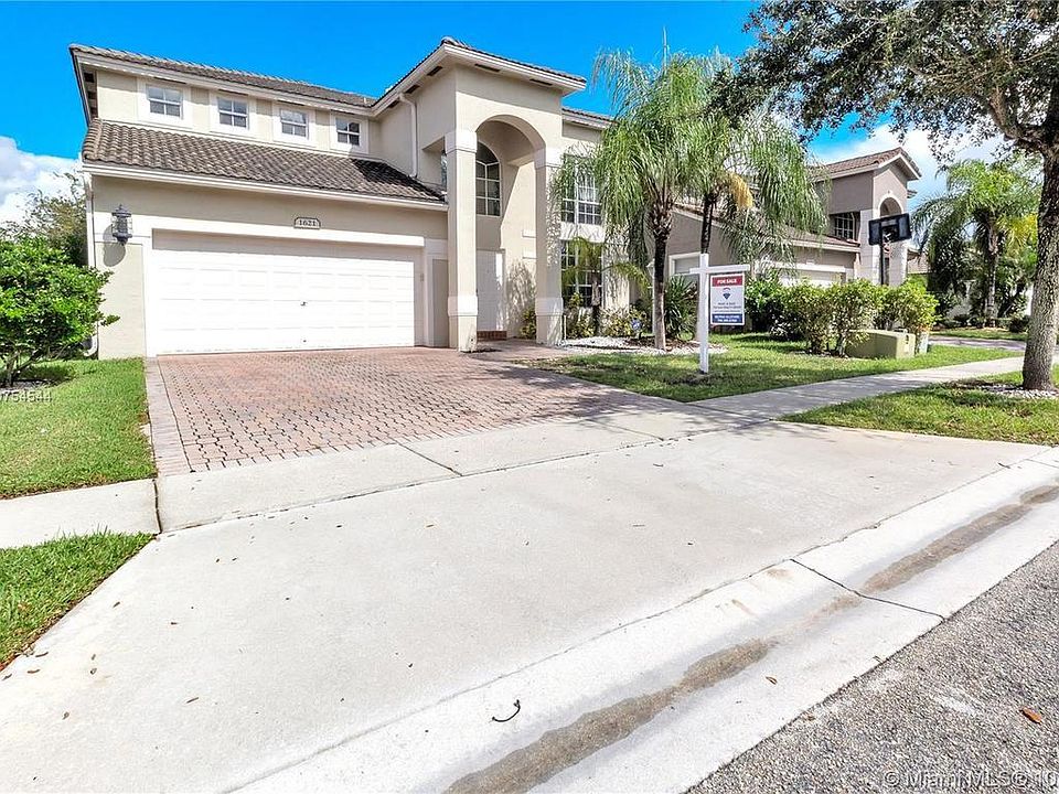 1st image of 1621 NW 143rd Ter