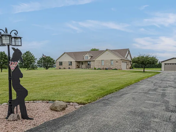 25111 S 104th Ave, Frankfort, IL 60423