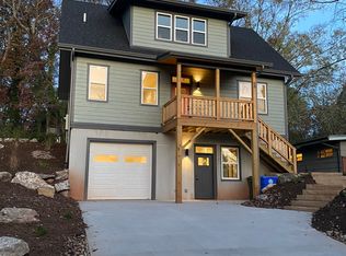 68 Longview Rd, Asheville, NC 28806