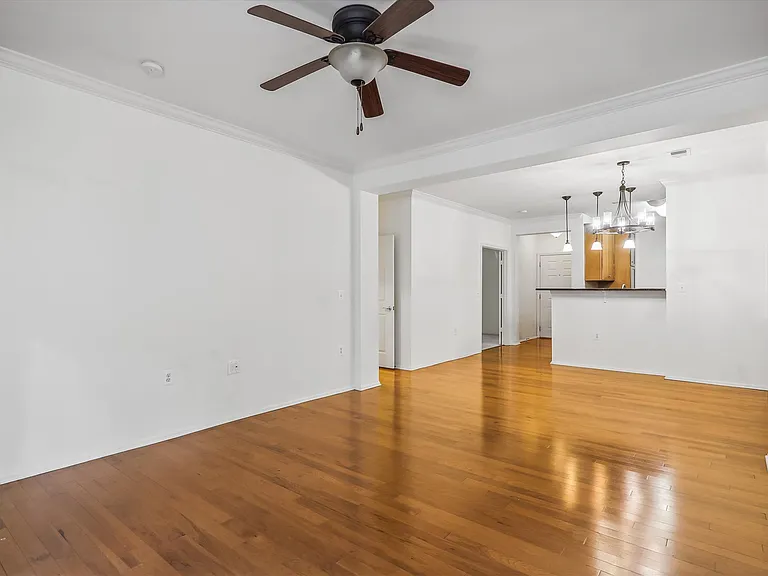 11800 Old Georgetown Rd #1424 — Photo 4