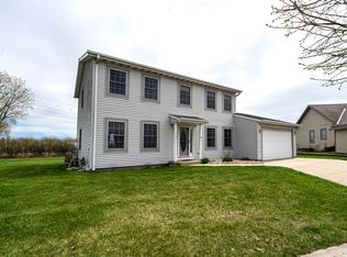 2305 16th Pl, Kenosha, WI 53140