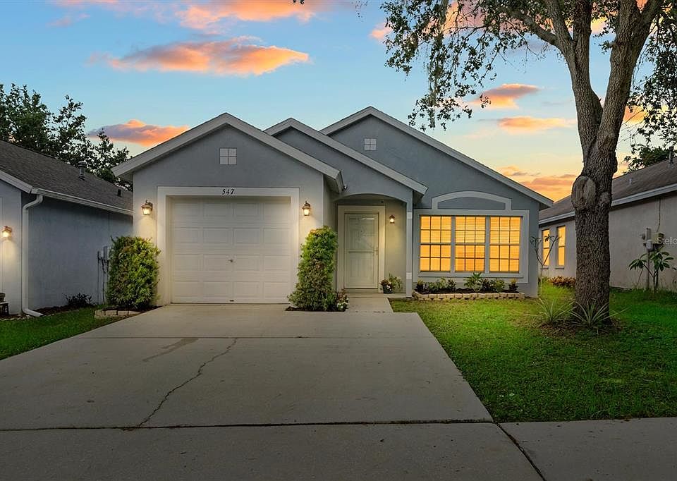 1st image of 547 Summer Sails Dr