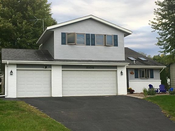 2nd image of 3108 Sunset Lake Dr