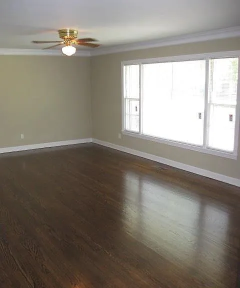 411 Tyne Ave — Photo 2