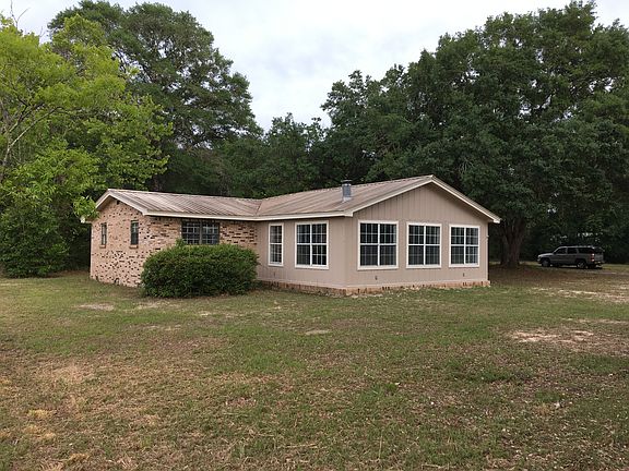 Only 3mi from Crestview HS