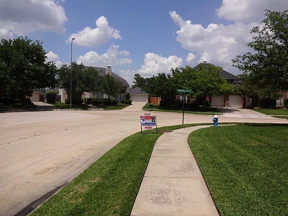 2nd image of 16227 Halpren Falls Ln