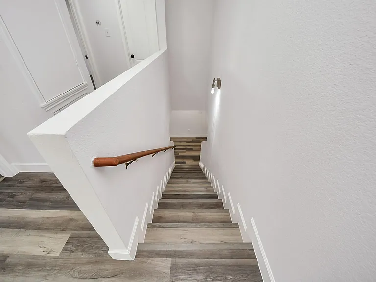 7826 Maverick Trace Ln — Photo 17