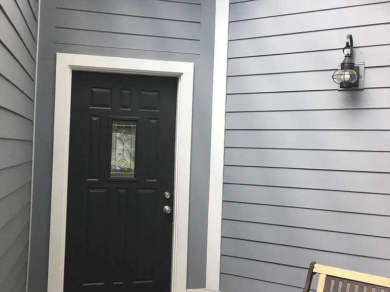 1124 Honeysuckle Ct — Photo 2