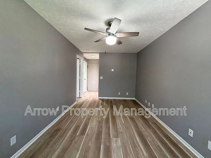 1 bed, 1.0 bath, 476 sqft, $650 — Photo 3
