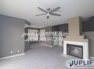 1337 Serena Cir Unit 2, Chula Vista, CA 91910