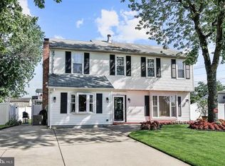 7710 Greenbrier Rd, Pennsauken, NJ 08109