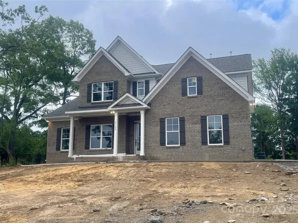 2720 Old Course Rd, Monroe, NC 28112