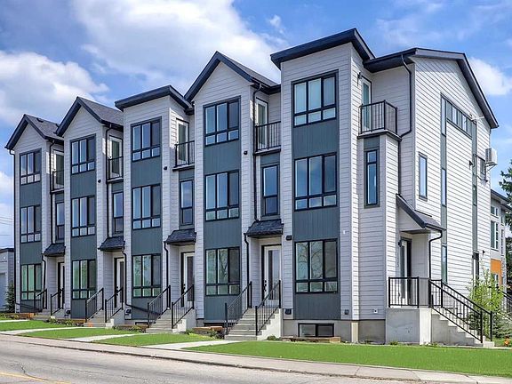 2nd image of 3550 W 45th St SW #103