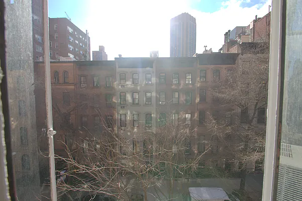 Rented by Corcoran | media 8