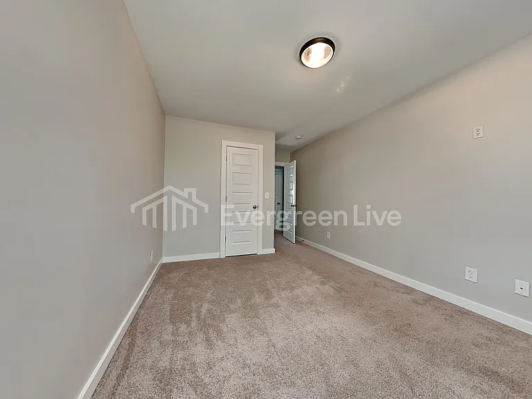 15661 Capstone Blvd — Photo 14