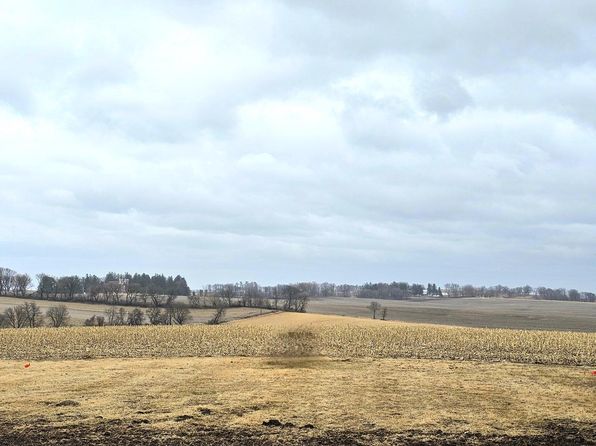 105 Majestic DRIVE, Westby, WI 54667