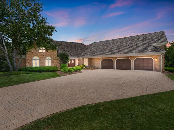 1003 Midwest Club Pkwy, Oak Brook, IL 60523