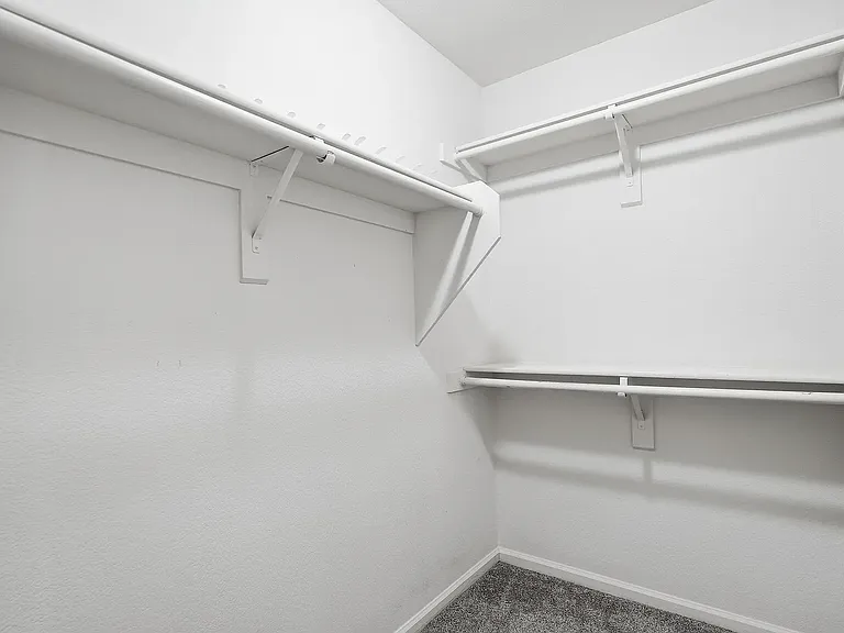 1081 W 1st St #10 — Photo 13