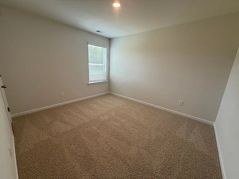 3913 Falcon Ct NW — Photo 12