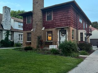 2822 N 70th St, Milwaukee, WI 53210