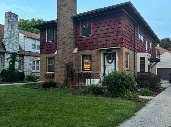 2822 N 70th St, Milwaukee, WI 53210